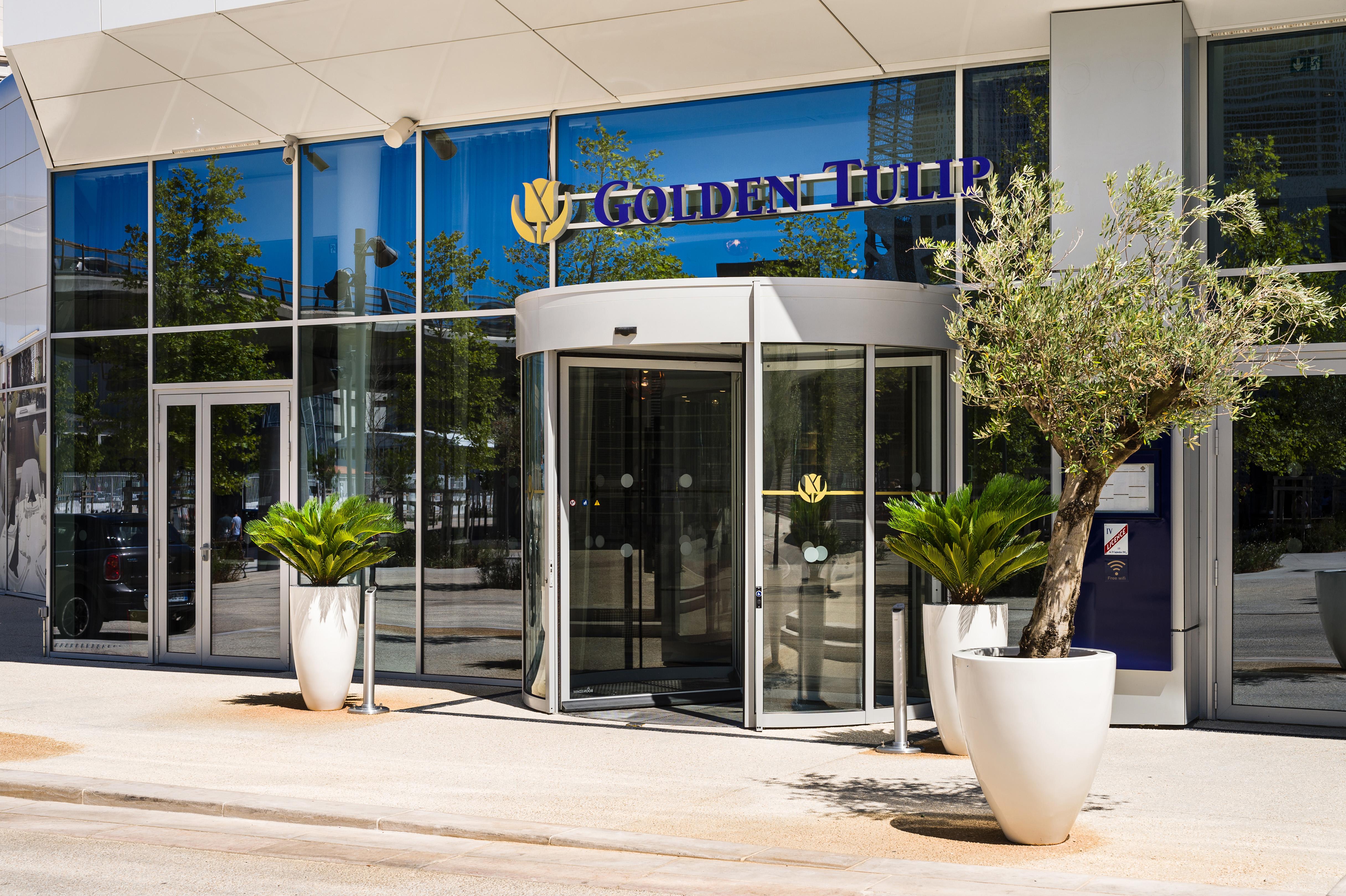 Golden Tulip Marseille Euromed Hotel Екстериор снимка
