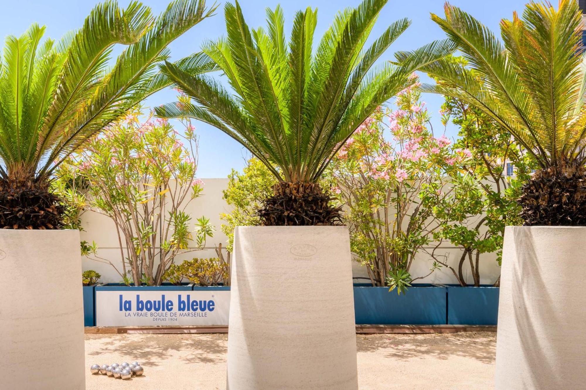Golden Tulip Marseille Euromed Hotel Екстериор снимка
